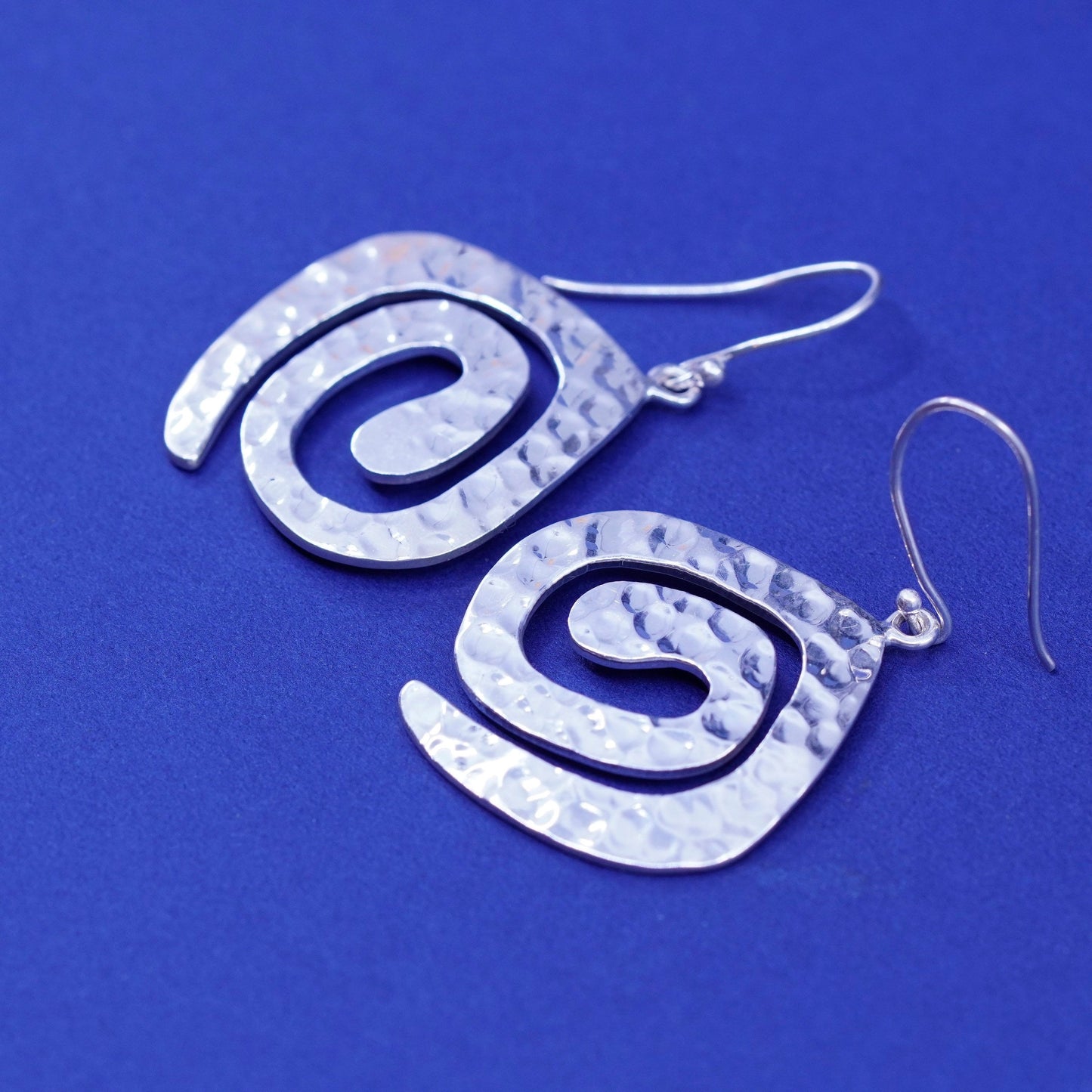 Vintage Sterling Silver handmade Earrings. Hammered 925 swirl dangles
