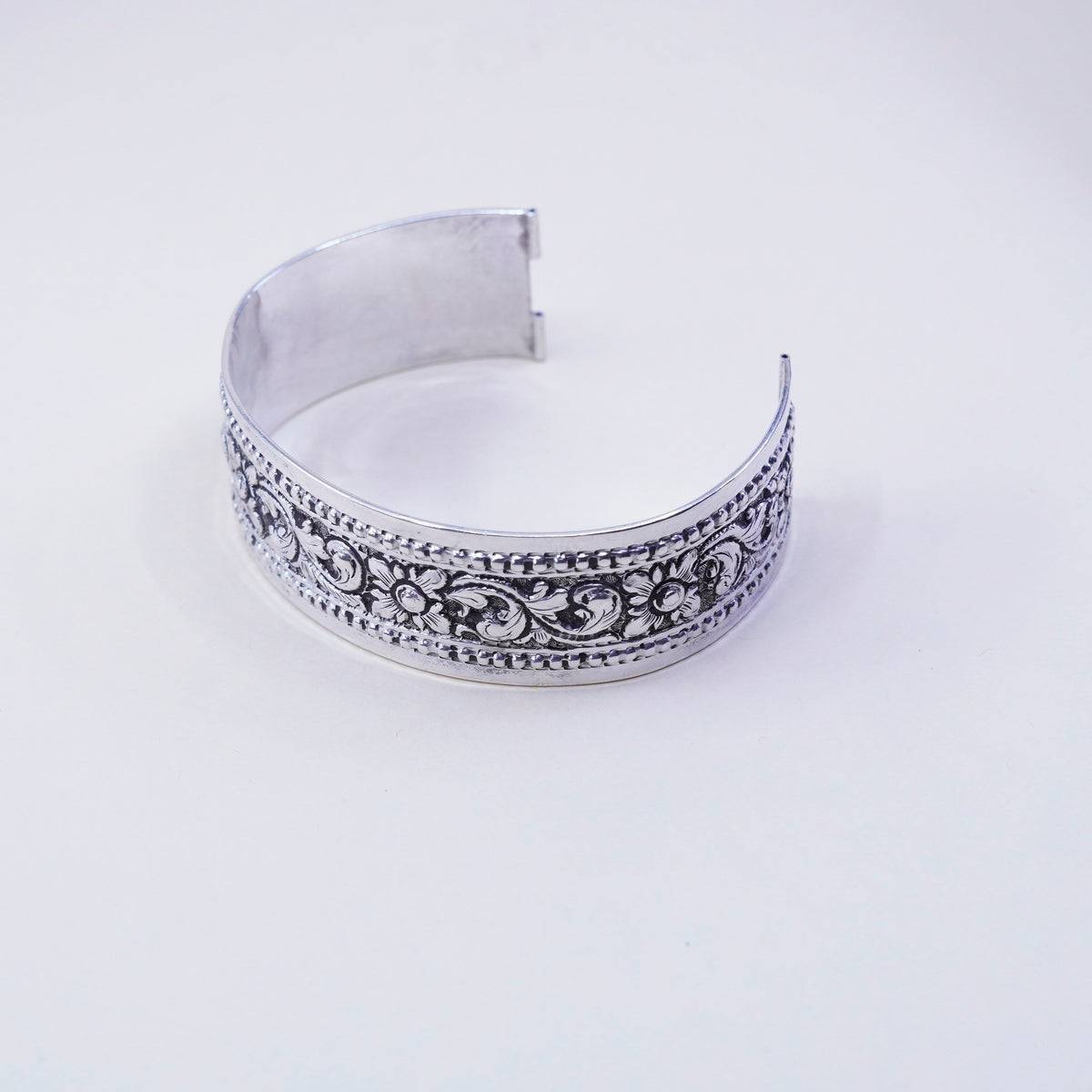 7”, vintage sterling silver handmade bracelet, wide 925 cuff with relief flower