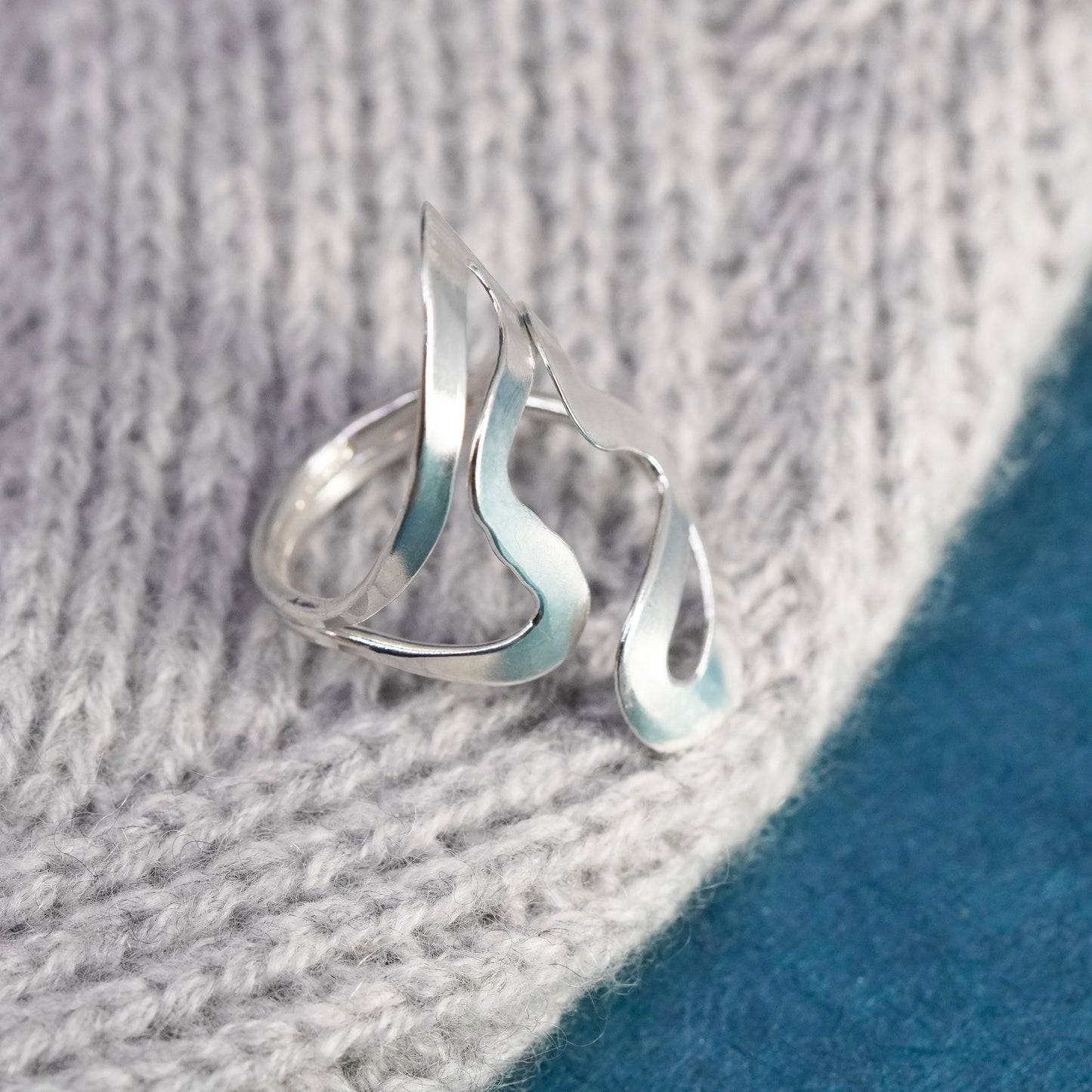 Size 8, Sterling silver wrapped ring, modern 925 silver double heart wrap band