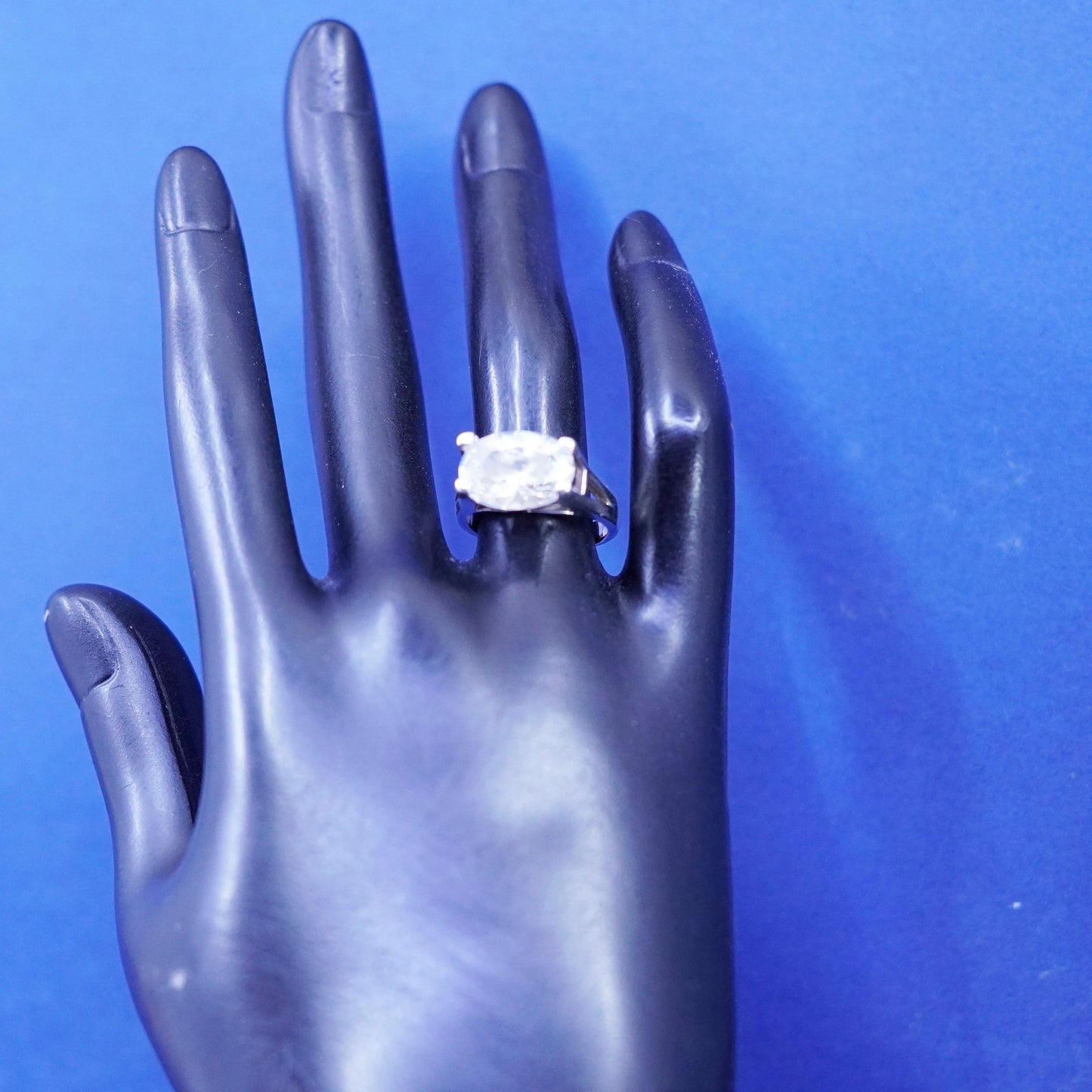 Size 6.5, vintage Sterling 925 silver handmade engagement ring with cz details