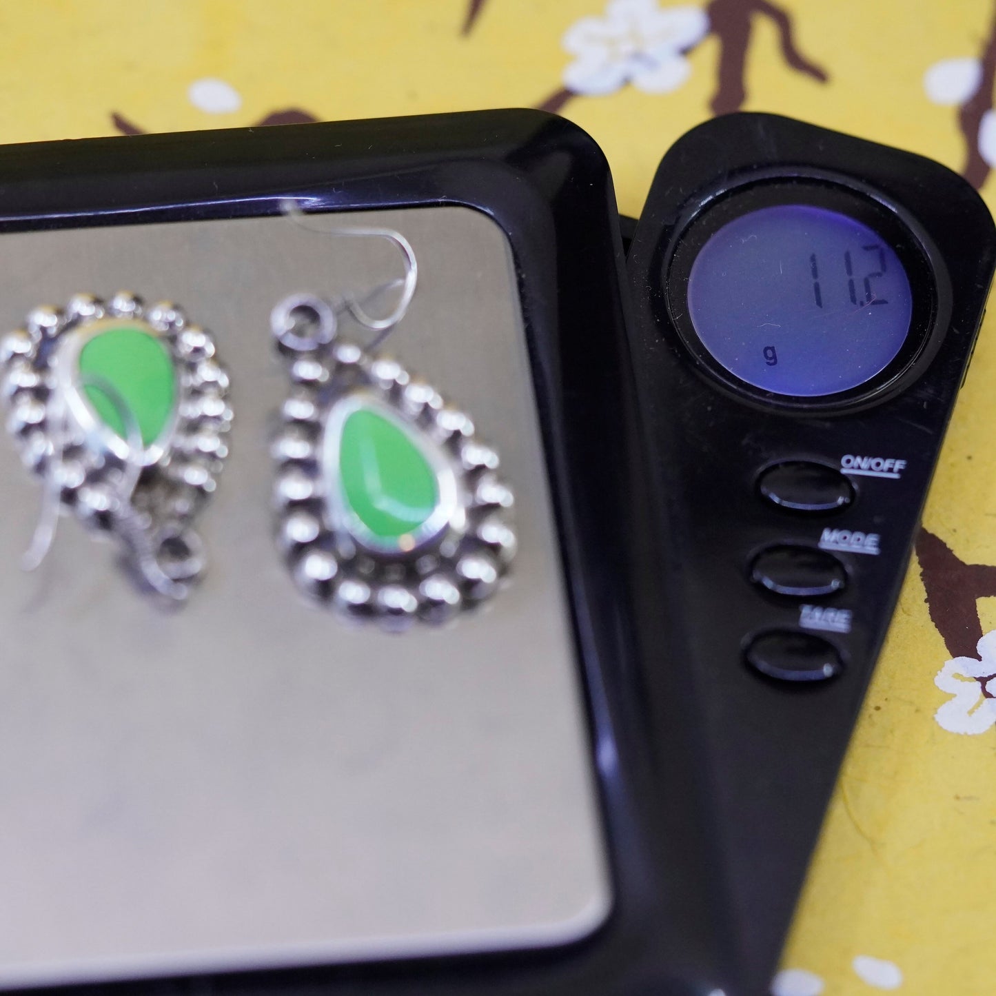 Vintage Taxco Sterling 925 silver handmade earrings with teardrop onyx beads