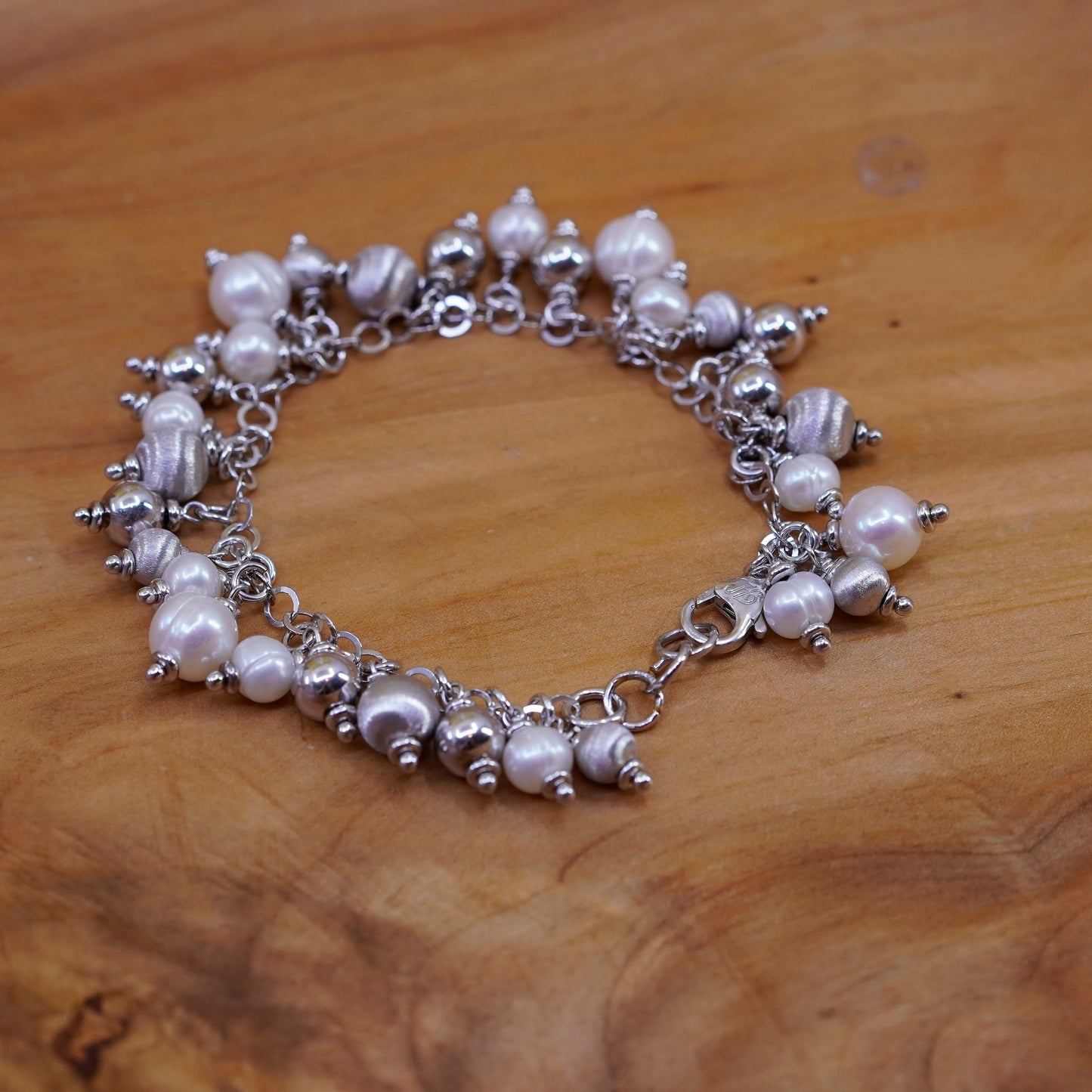7.25”, Sterling 925 silver handmade circle bracelet with cluster pearl beads