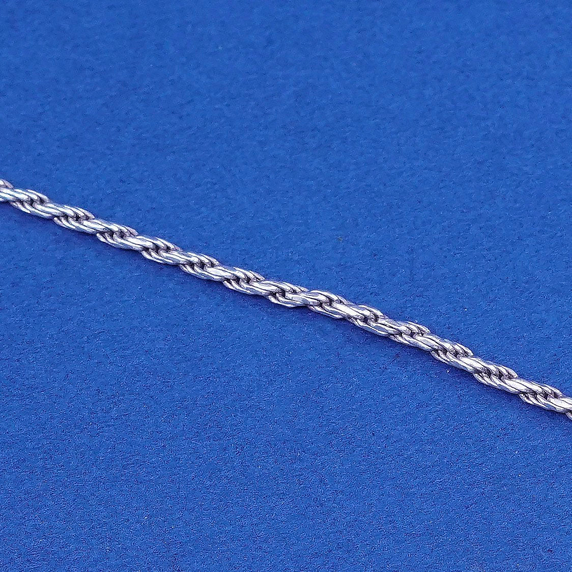 7.75", vtg sterling silver handmade bracelet, Italy 925 French rope chain