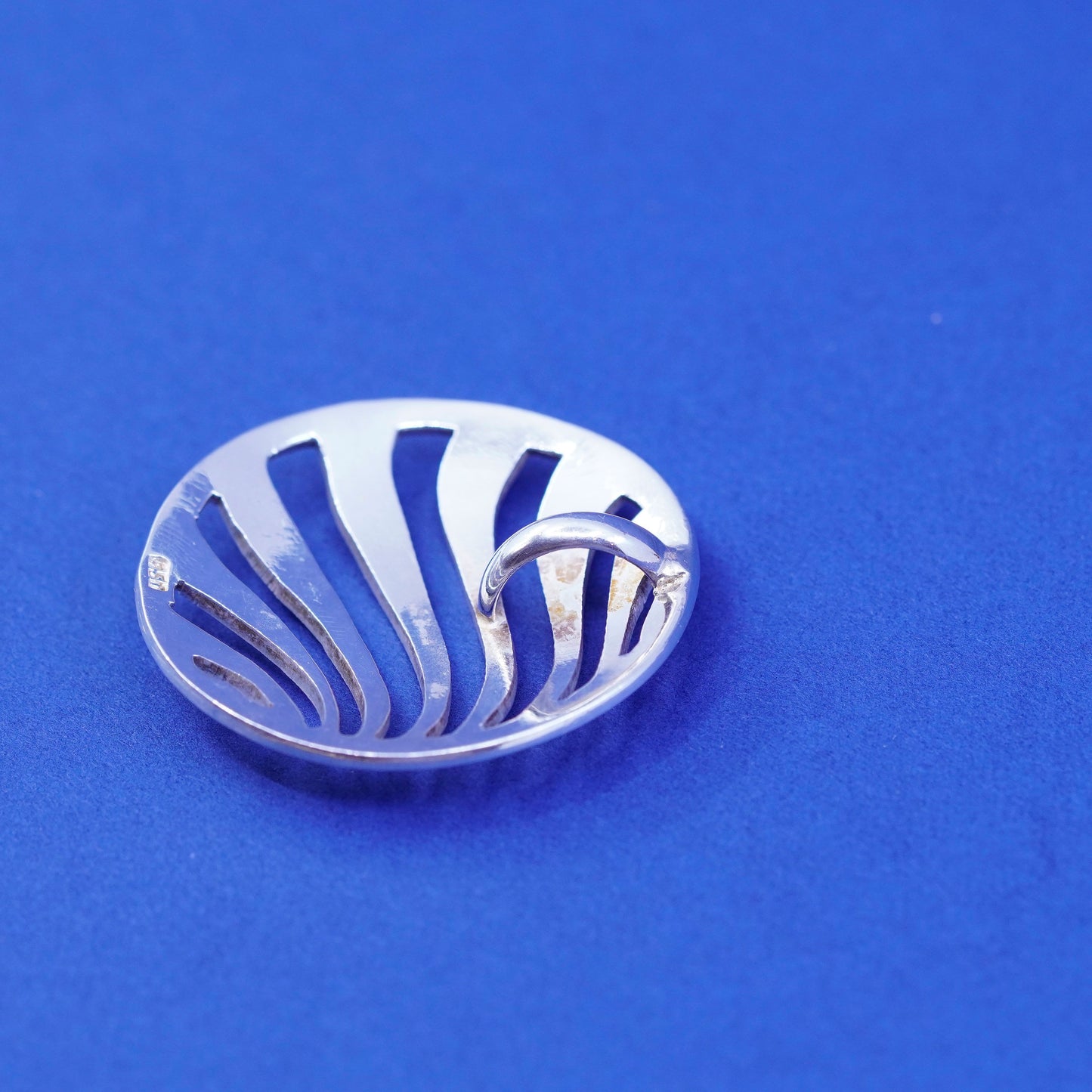 Vintage sterling silver handmade pendant, modern 925 wavy circle