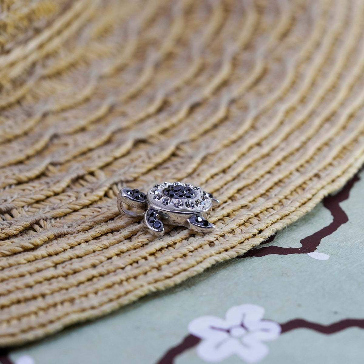 Vintage Sterling silver handmade pendant, 925 turtle with crystal