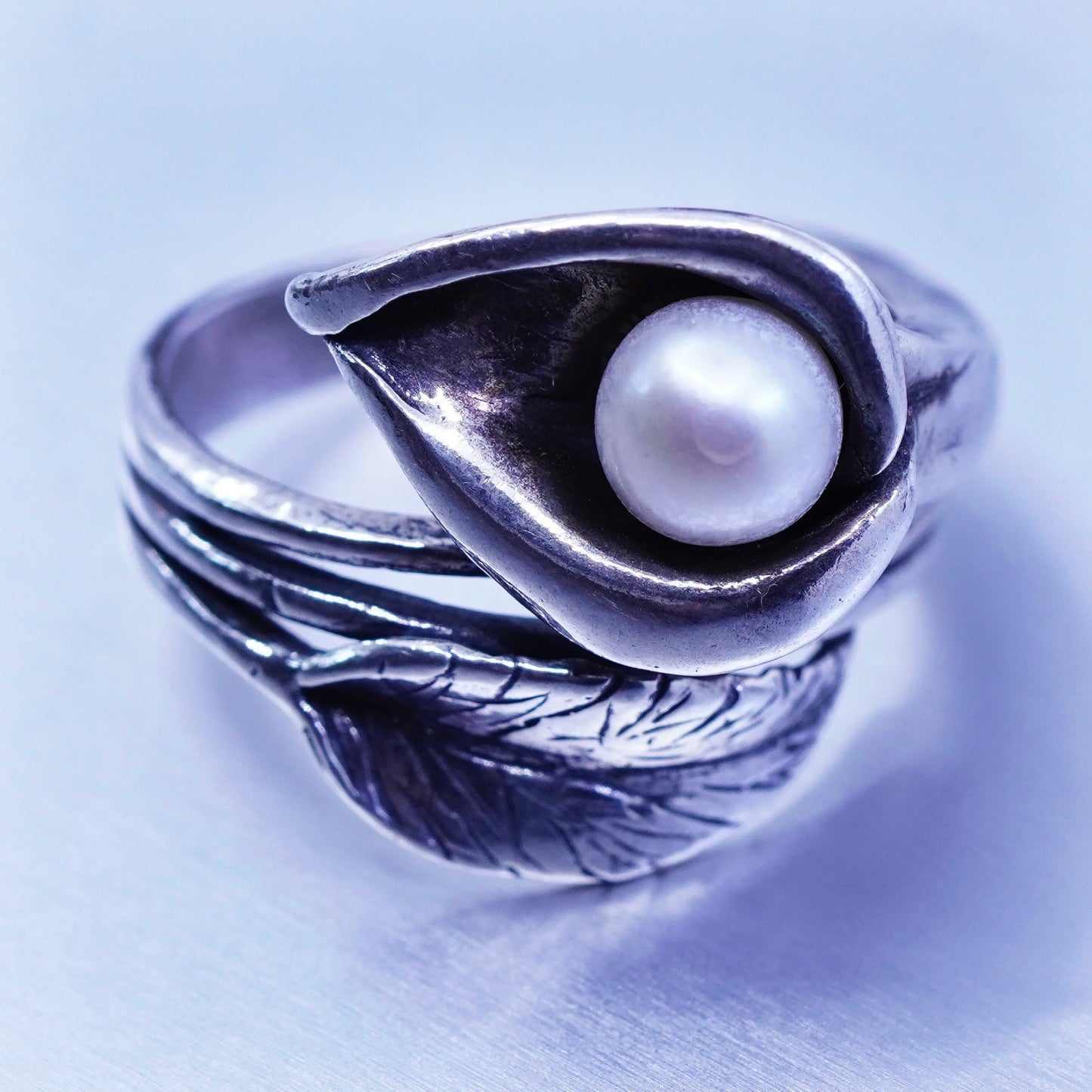 Size 7, Shablool Didae sterling silver ring handmade lily flower 925 band pearl