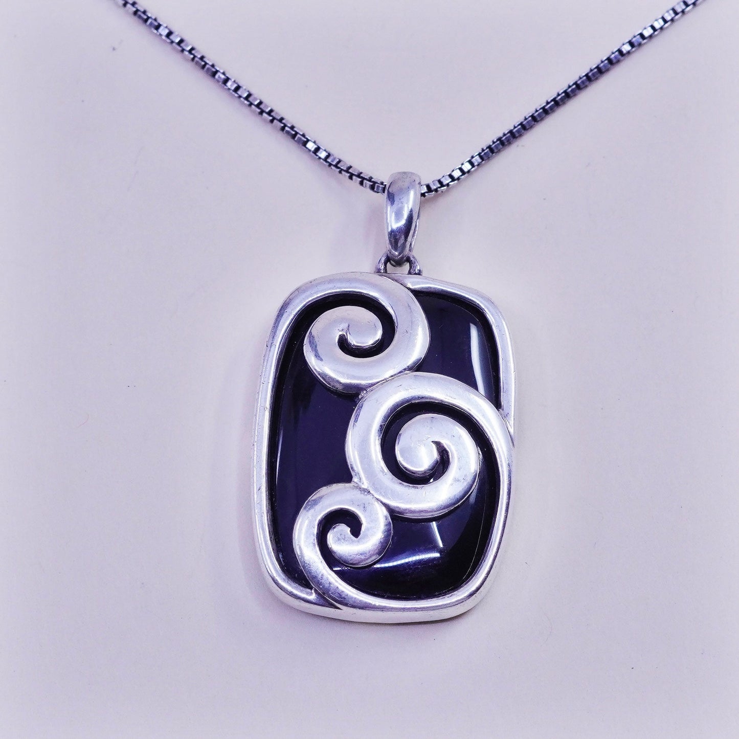 24”, Vintage sterling 925 silver necklace, box chain with obsidian and swirl