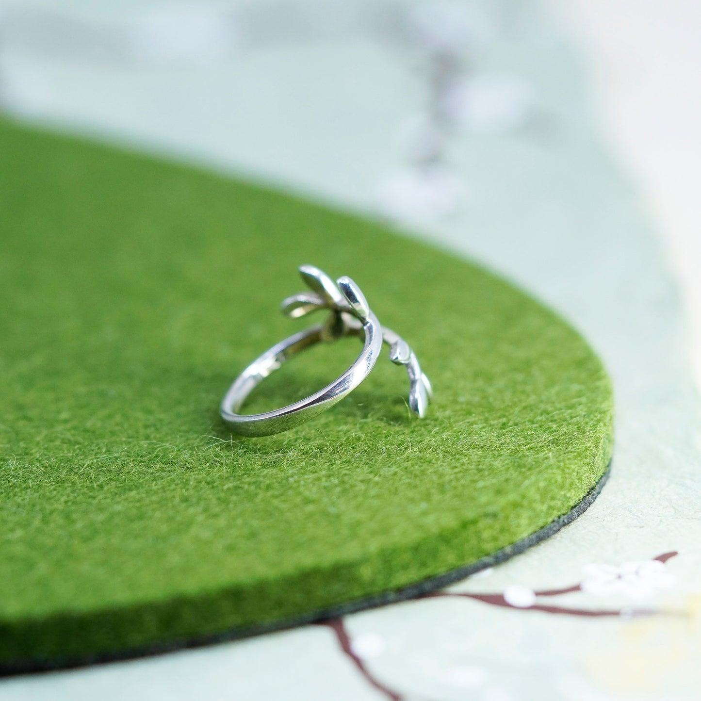 Size adjustable, vintage sterling silver handmade ring, 925 leaf wrap band