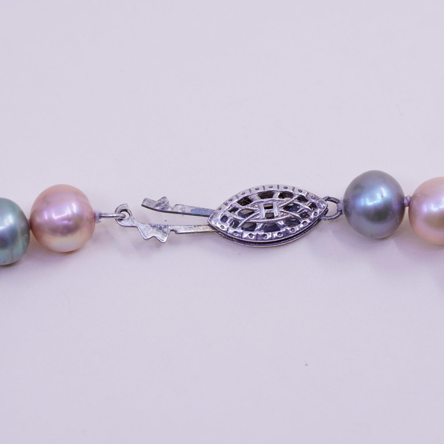 6.75, Vintage handmade bracelet, freshwater pearl with 925 silver clasp