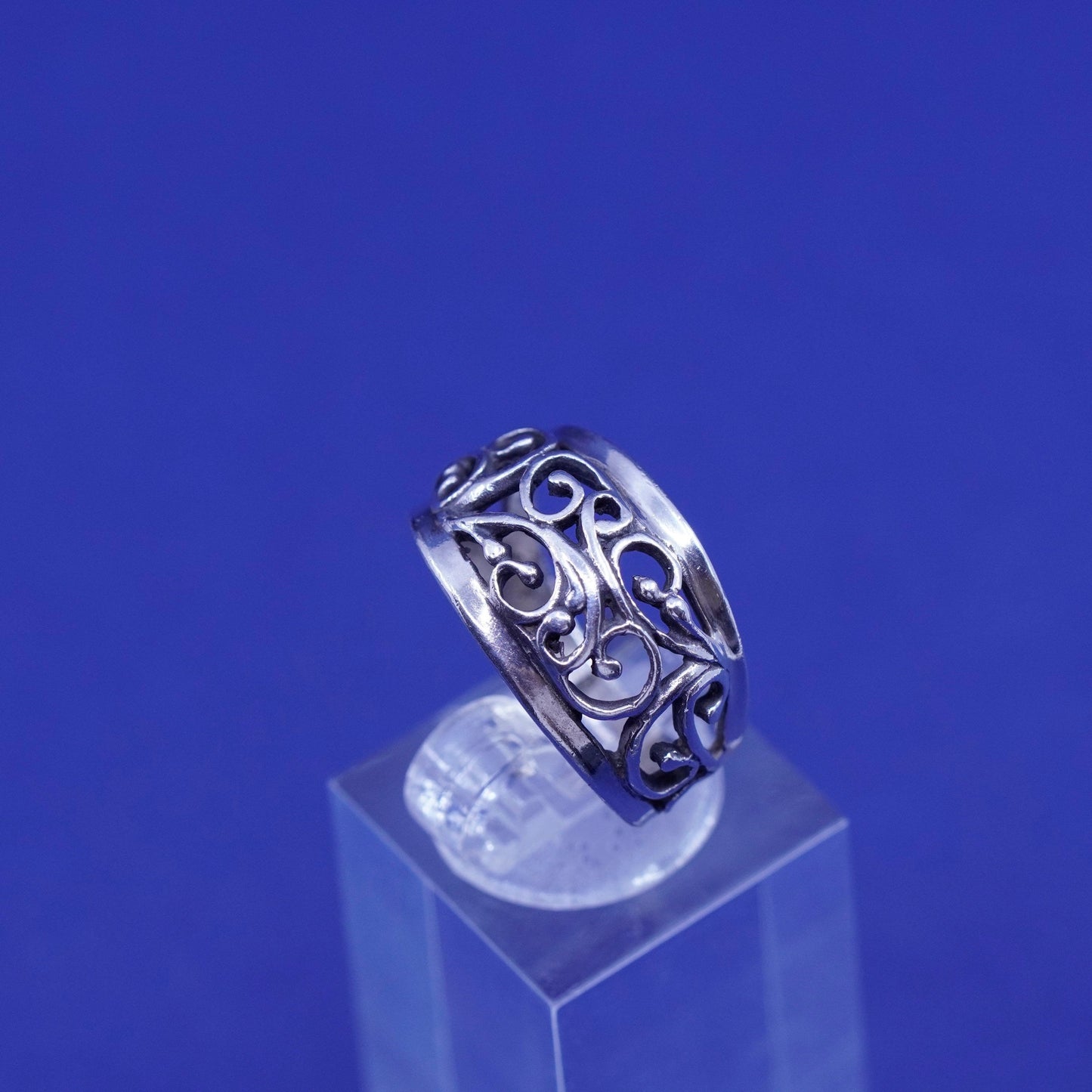 Size 6.5, vintage Sterling silver handmade ring, 925 filigree swirly band