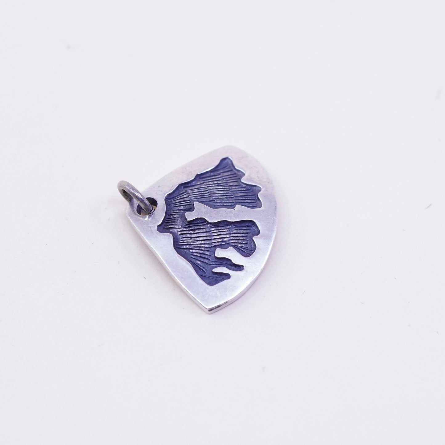 Vintage Native American Delong sterling 925 silver handmade pendant charm
