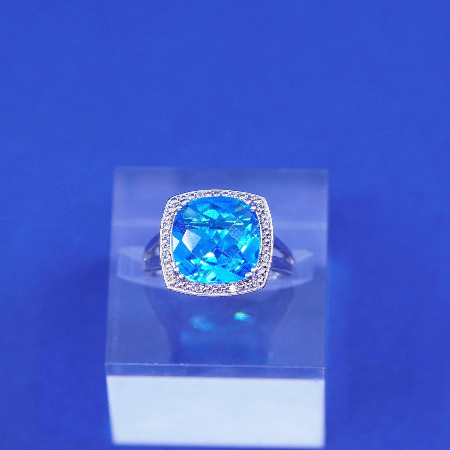 Size 6.75, vintage Sterling 925 silver handmade ring with topaz and diamond