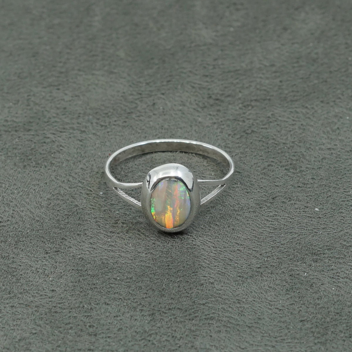 sz 9.25, vtg MEXICO Sterling silver handmade ring, 925 w/ opal