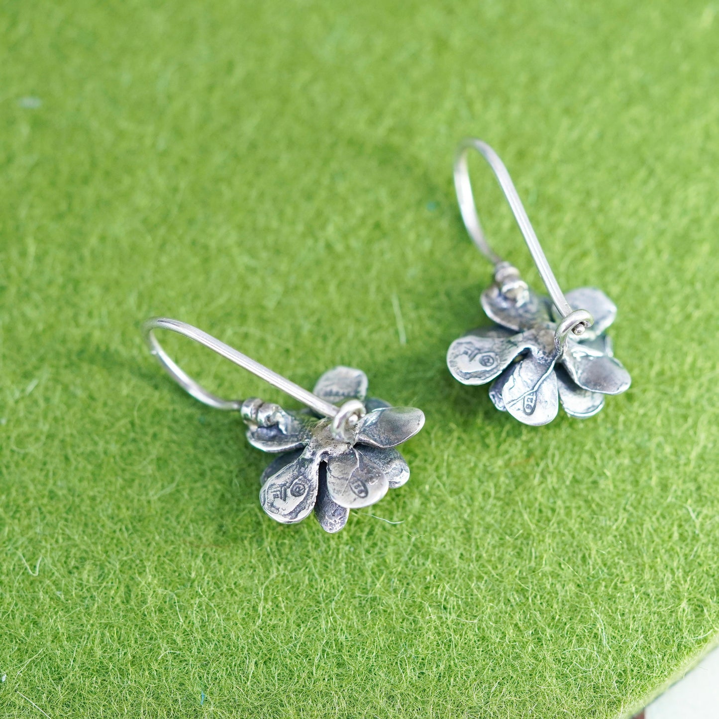 Retired Silpada Sterling Silver “Love Bloom” Flower Pearl 925 Earrings W1768