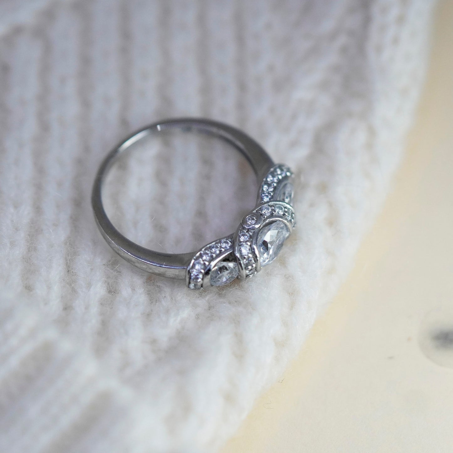 Size 8.25, vintage jewelry, sterling 925 silver cluster crystal engagement ring