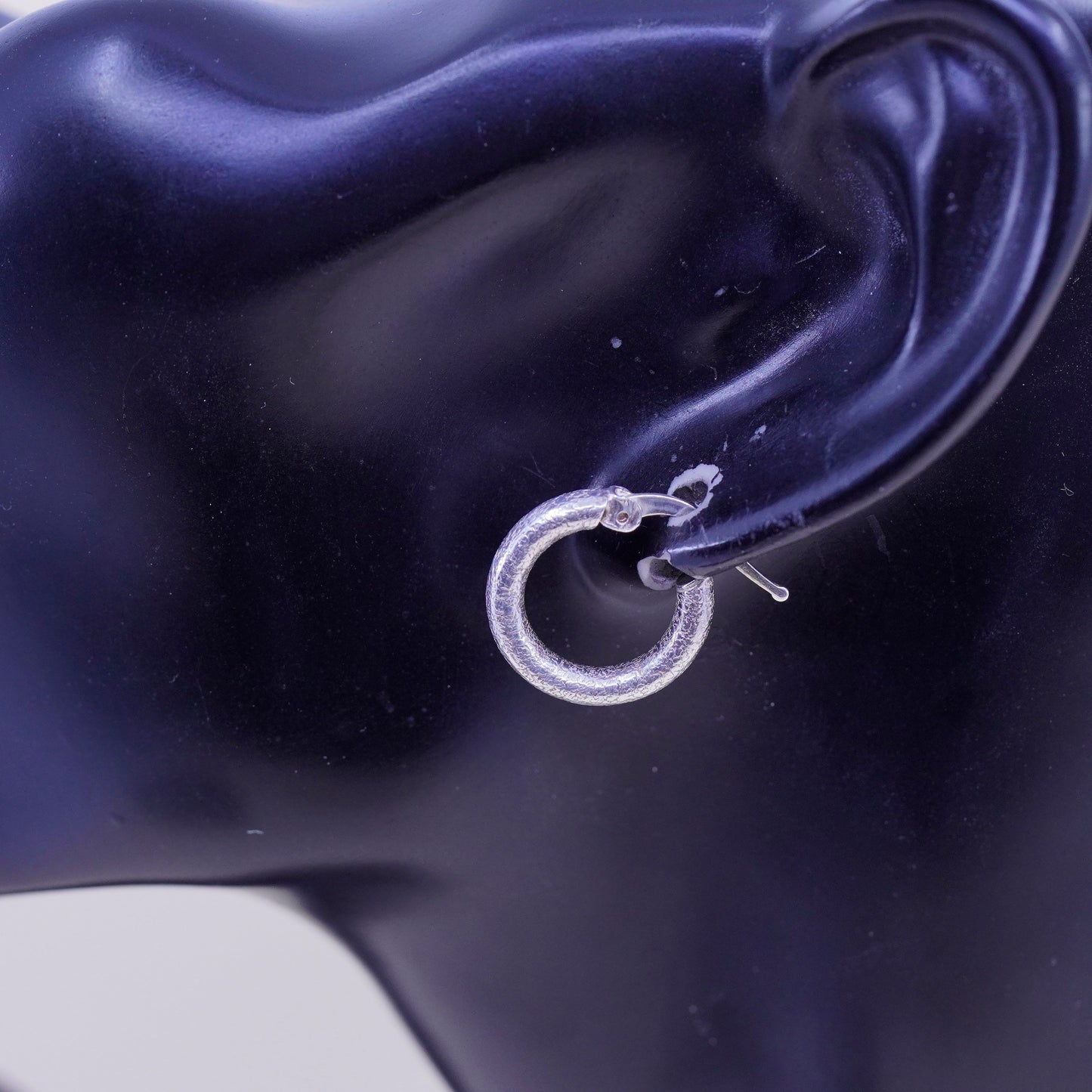 0.5”, Vintage Italy sterling silver loop earrings, textured 925 hoops, huggie