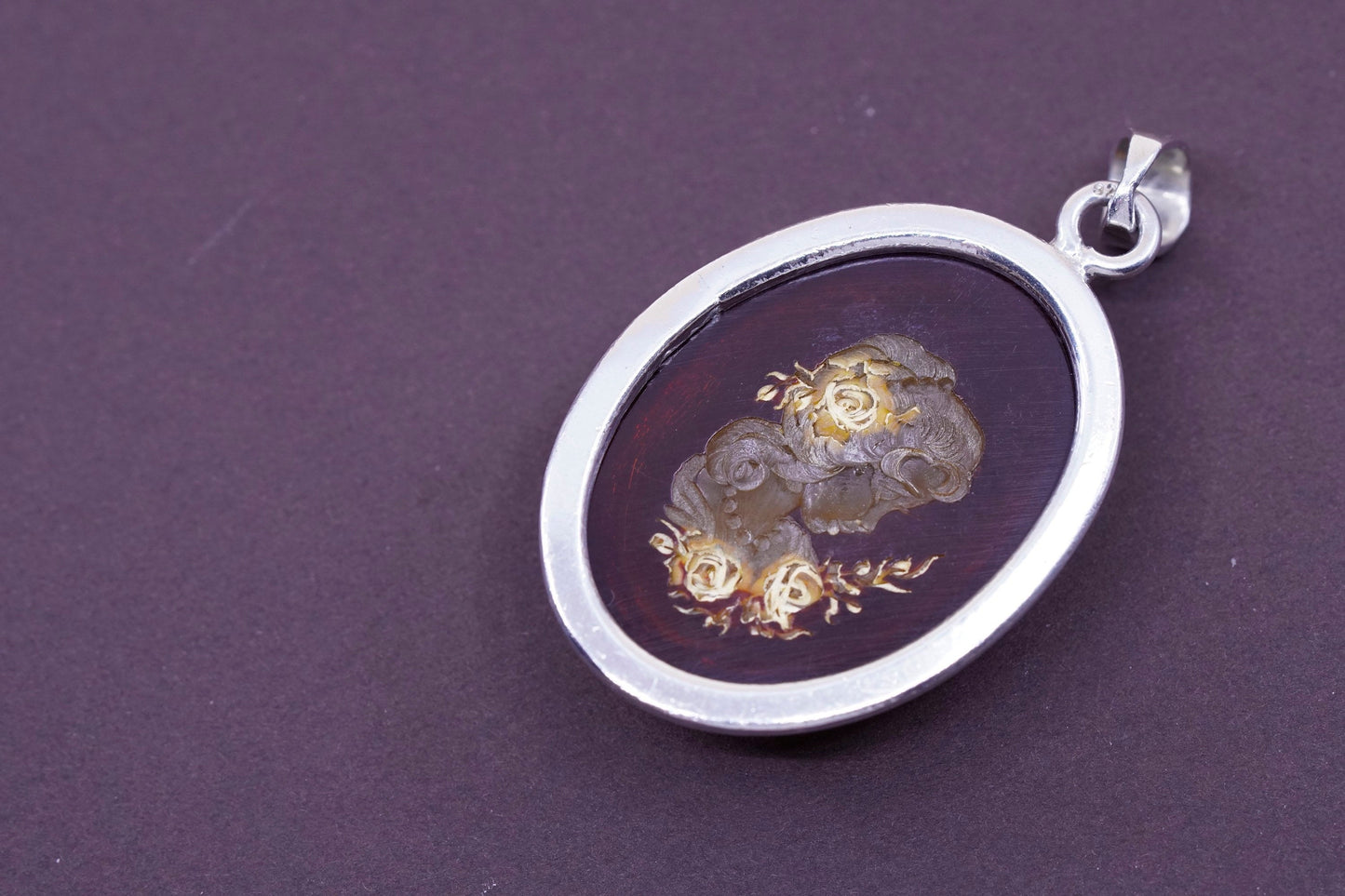 Vintage Sterling 925 silver handmade pendant with Amber cameo portrait