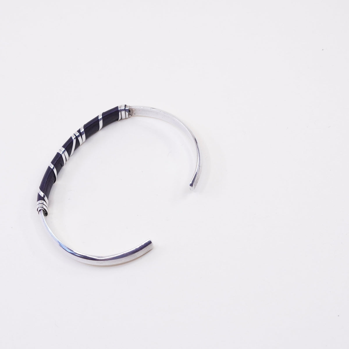 7.25”, vintage Sterling silver handmade cuff, mexico 925 bracelet black leather