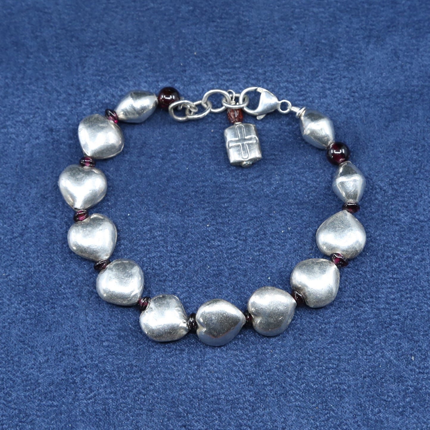 6.75", vtg Sterling silver handmade bracelet, 925 heart beads w/ cross charm