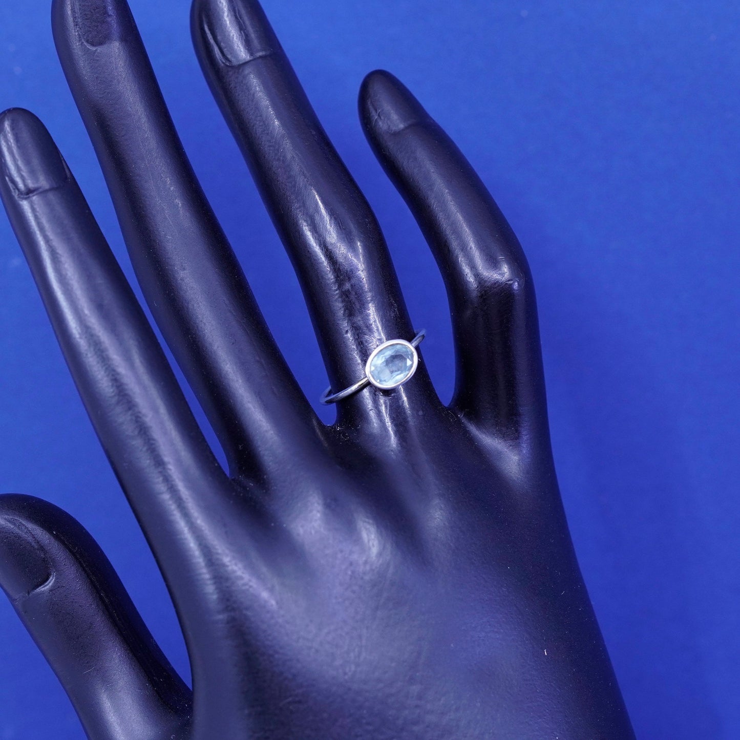 Size 6, vtg Sterling silver handmade ring, 925 stackable ring with blue topaz