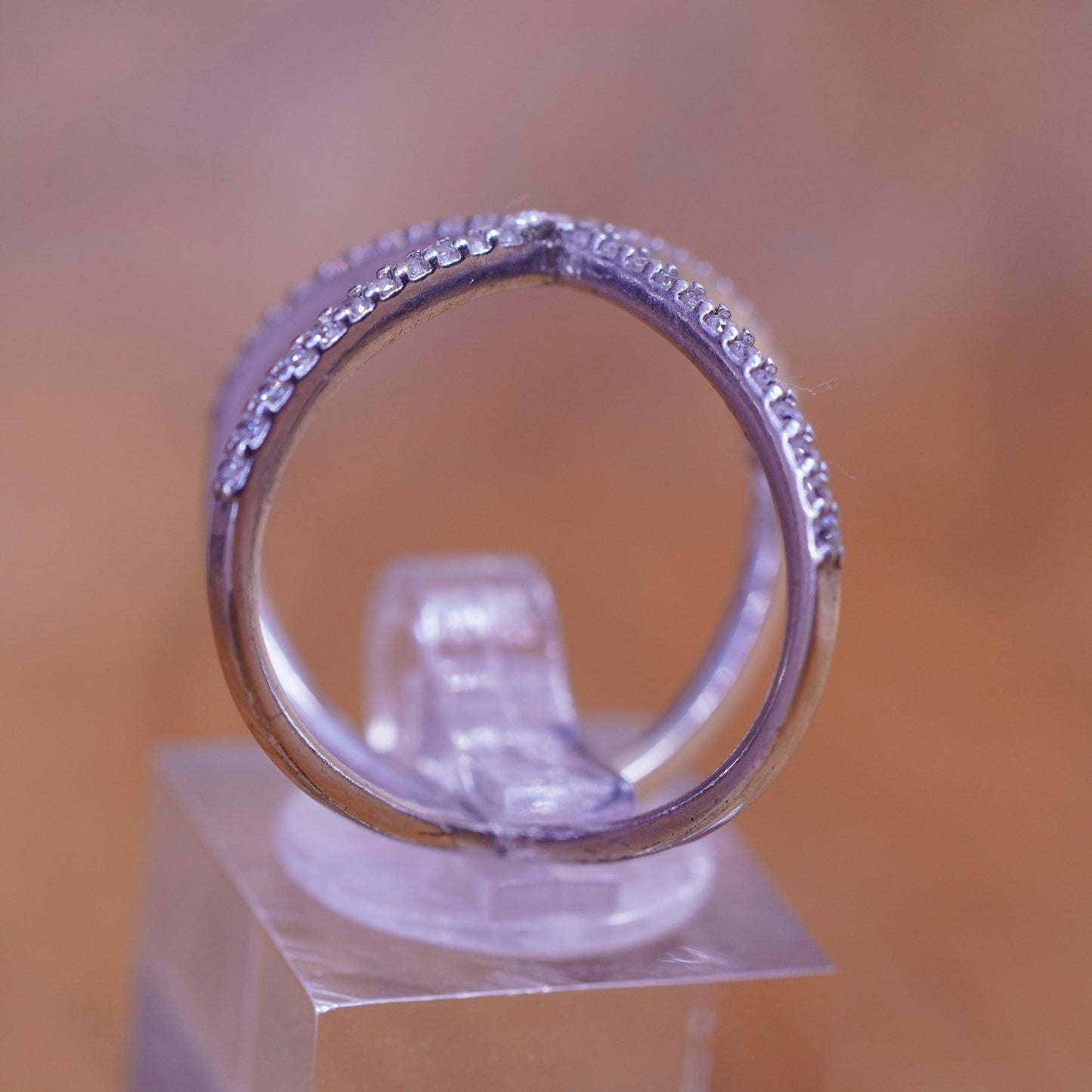 Size 7.5, vintage Sterling silver handmade ring, 925 cross band with cz