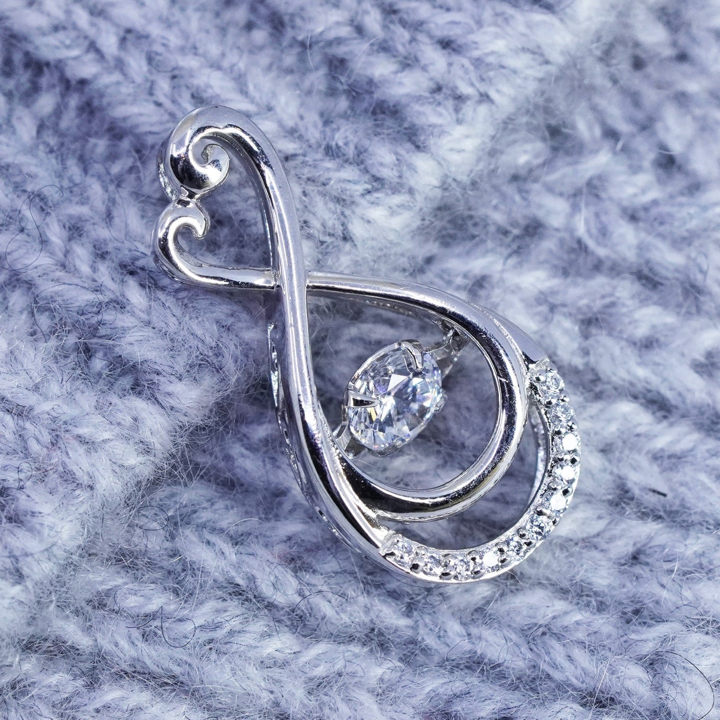 Vintage sterling 925 silver heart pendant with dancing charm Cz