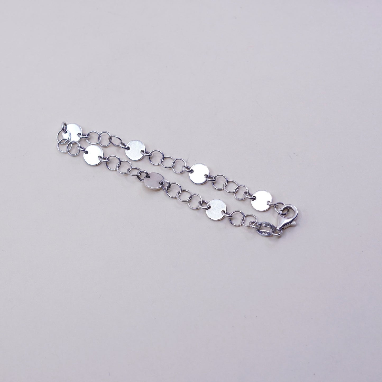7”, Vintage sterling 925 silver circle link charm bracelet with circle disc