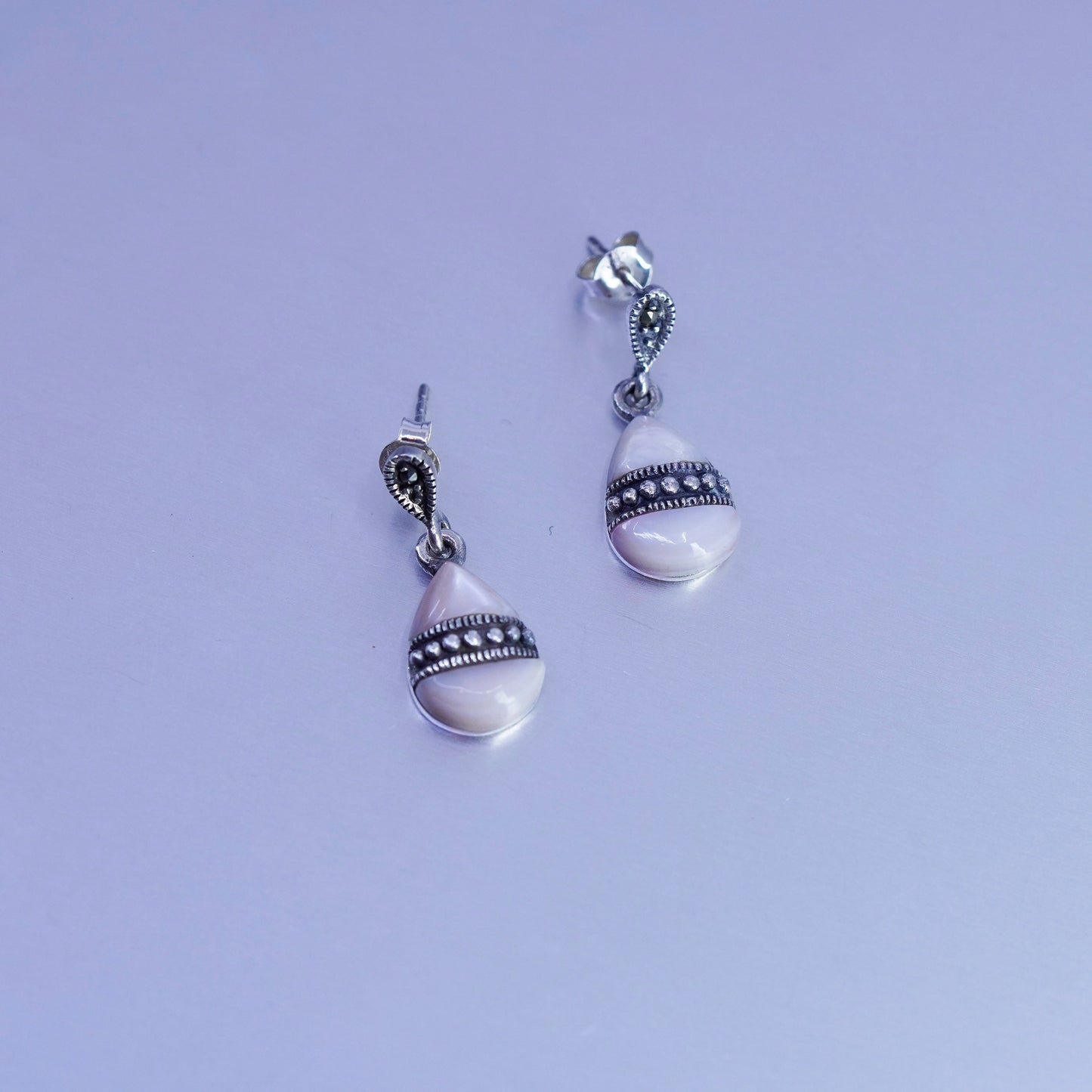 Vintage Sterling 925 silver handmade earrings with teardrop mother of pearl