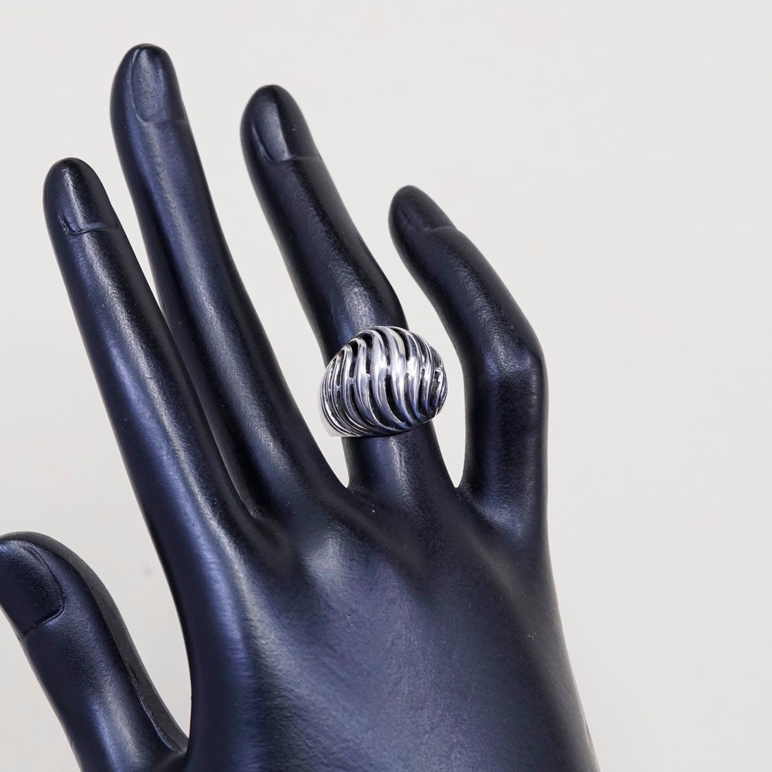 sz 4.75, vtg Sterling silver handmade ribbed ring, 925 statement ring w/ wave