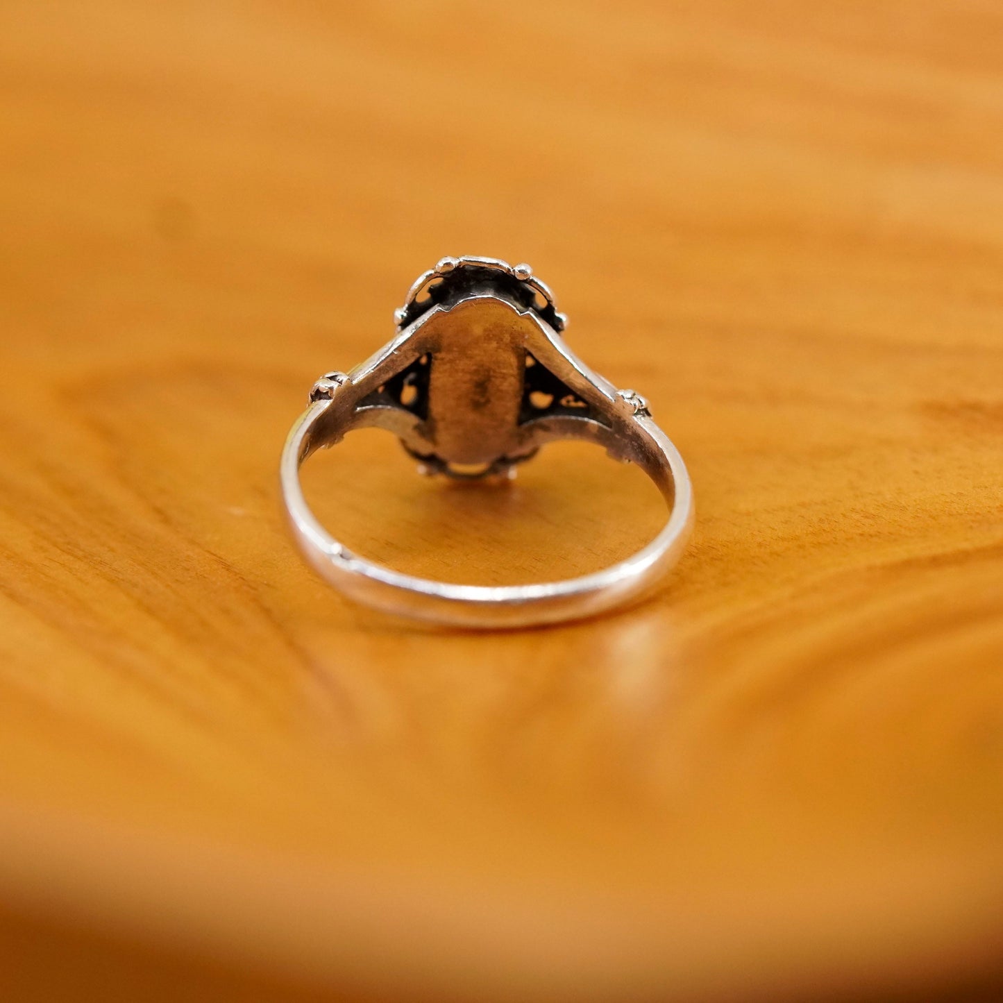 Size 6.25, vintage Sterling 925 silver handmade filigree ring with oval onyx