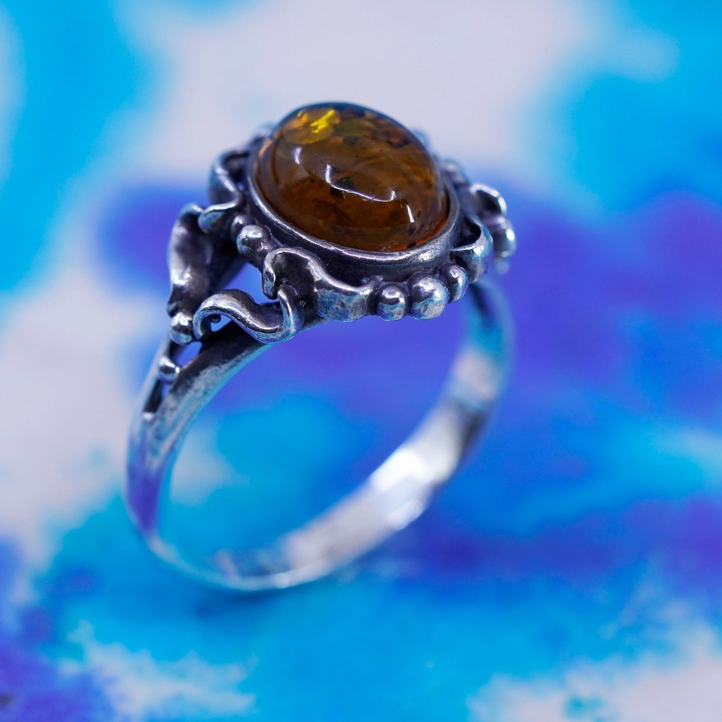 Size 7.75, vintage sterling 925 silver handmade ring with oval Amber and beads