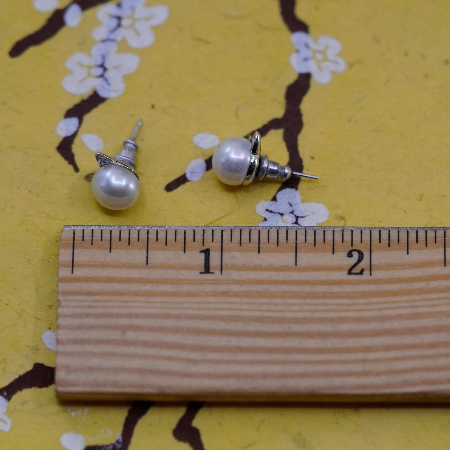 Vintage LUC Sterling silver handmade earrings, 925 cat studs with pearl