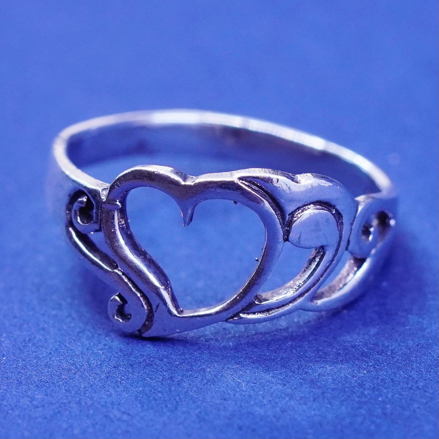 Size 5.5, vintage sterling silver handmade ring, 925 filigree heart band