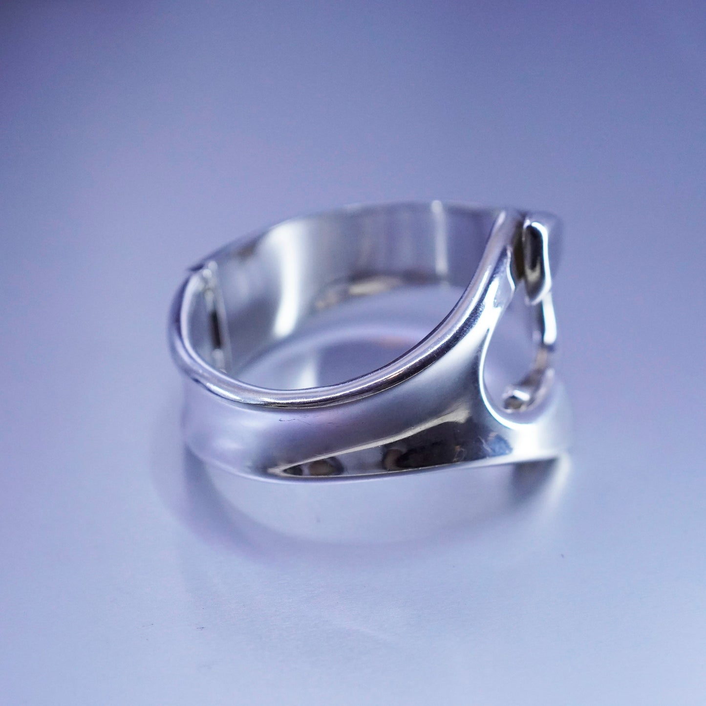 6.5”, Vintage Sterling 925 silver handmade bracelet, bold bangle w/ spring open