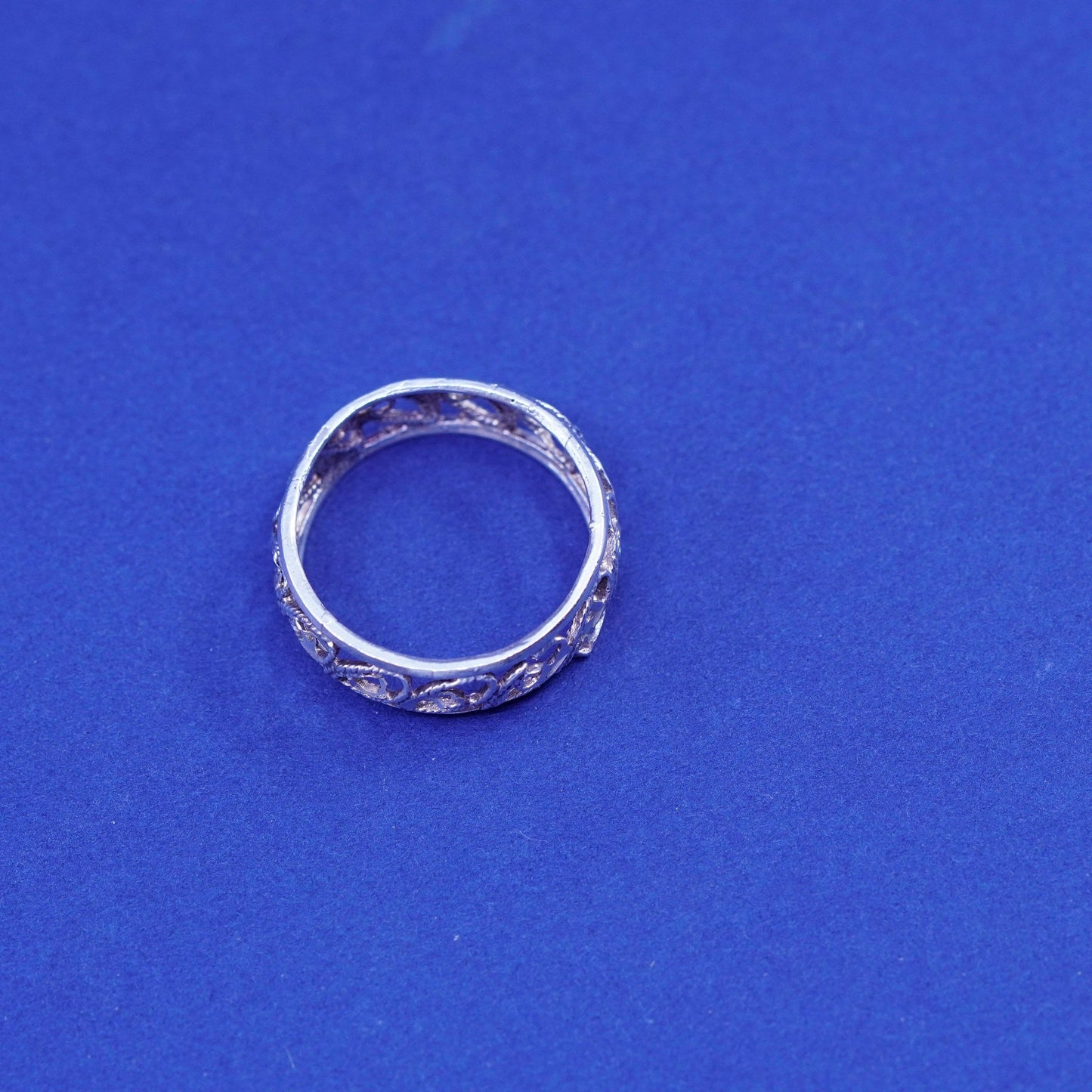Size 6.5, vintage sterling silver handmade ring, 925 entwined leaves band