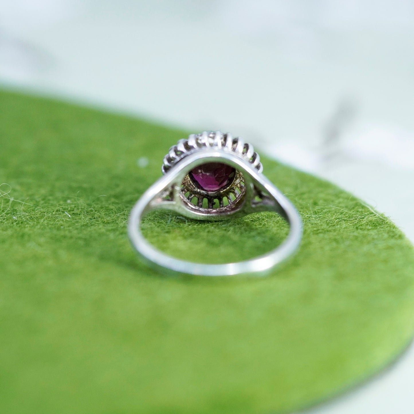 Size 10, Vintage sterling 925 silver handmade ring with oval garnet