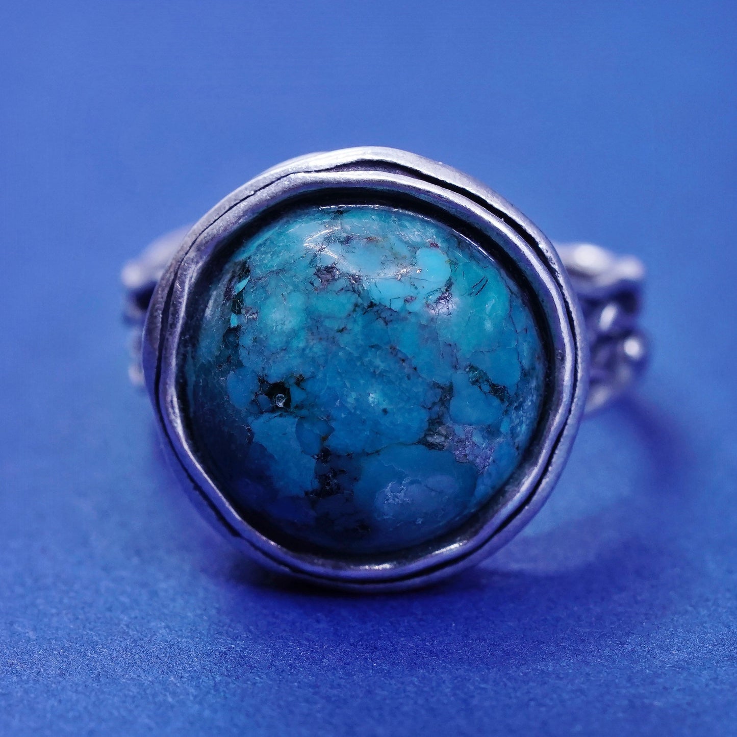 Size 7.75, vintage Israel Sterling silver handmade ring with turquoise