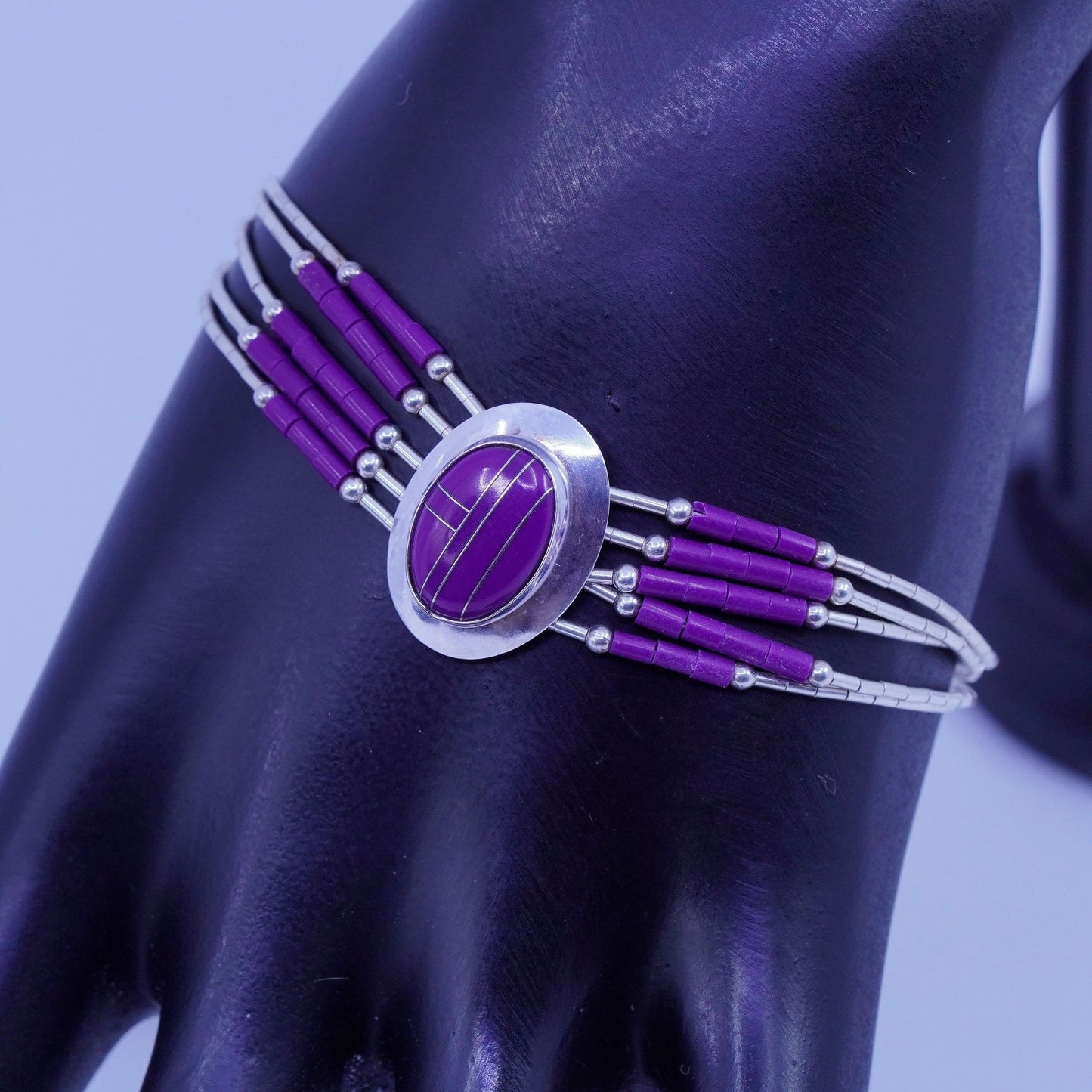 7.5”, Vintage Sterling 925 silver handmade bracelet, liquid chain Zuni charm