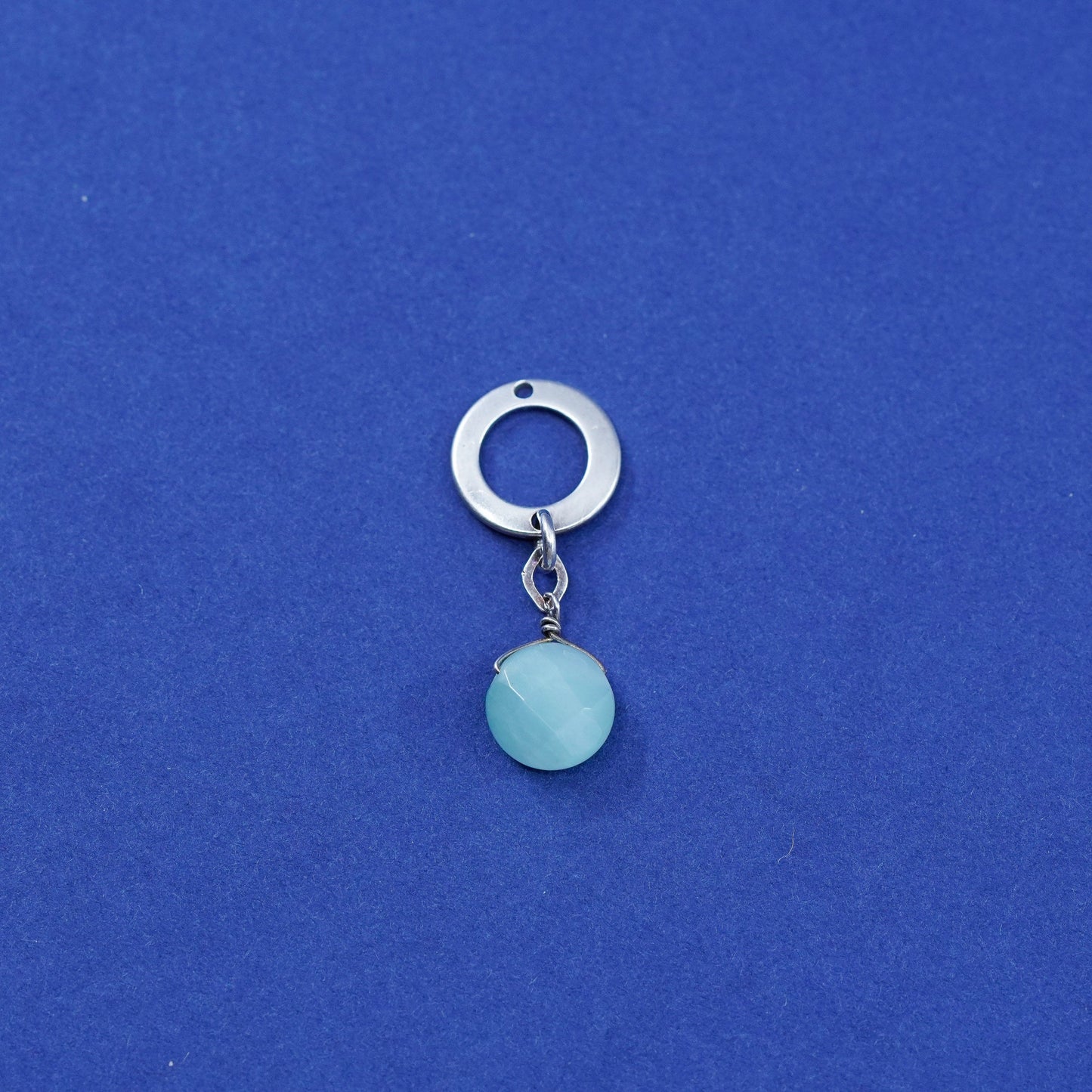Vintage Sterling silver handmade pendant, 925 circle with jade bead