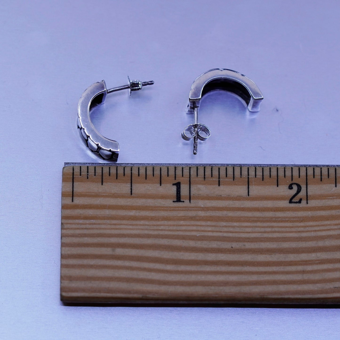 0.5”, vtg Sterling silver handmade earrings, 925 pebbles textured hoops huggie