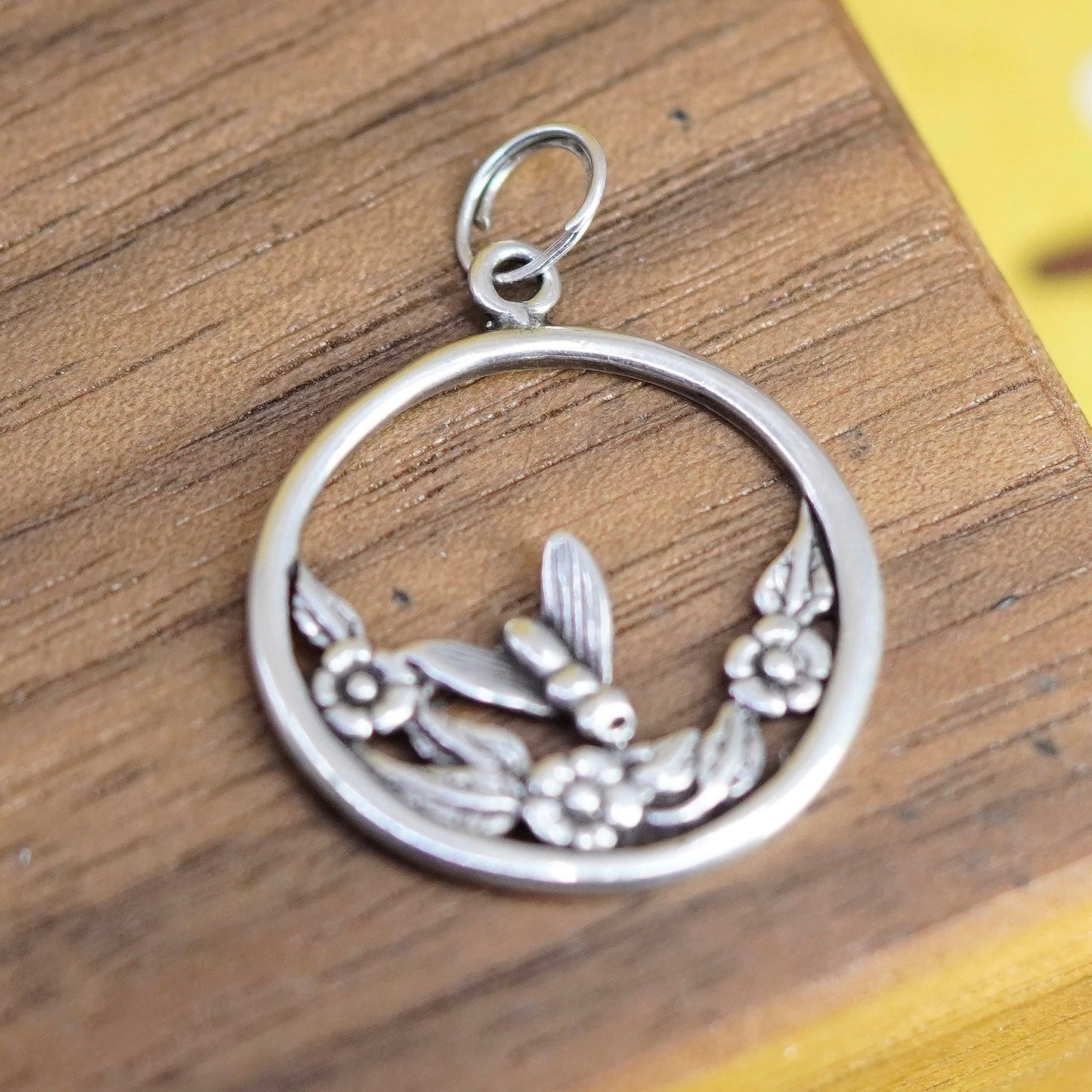 Vintage Sterling silver handmade pendant, 925 bee flower charm