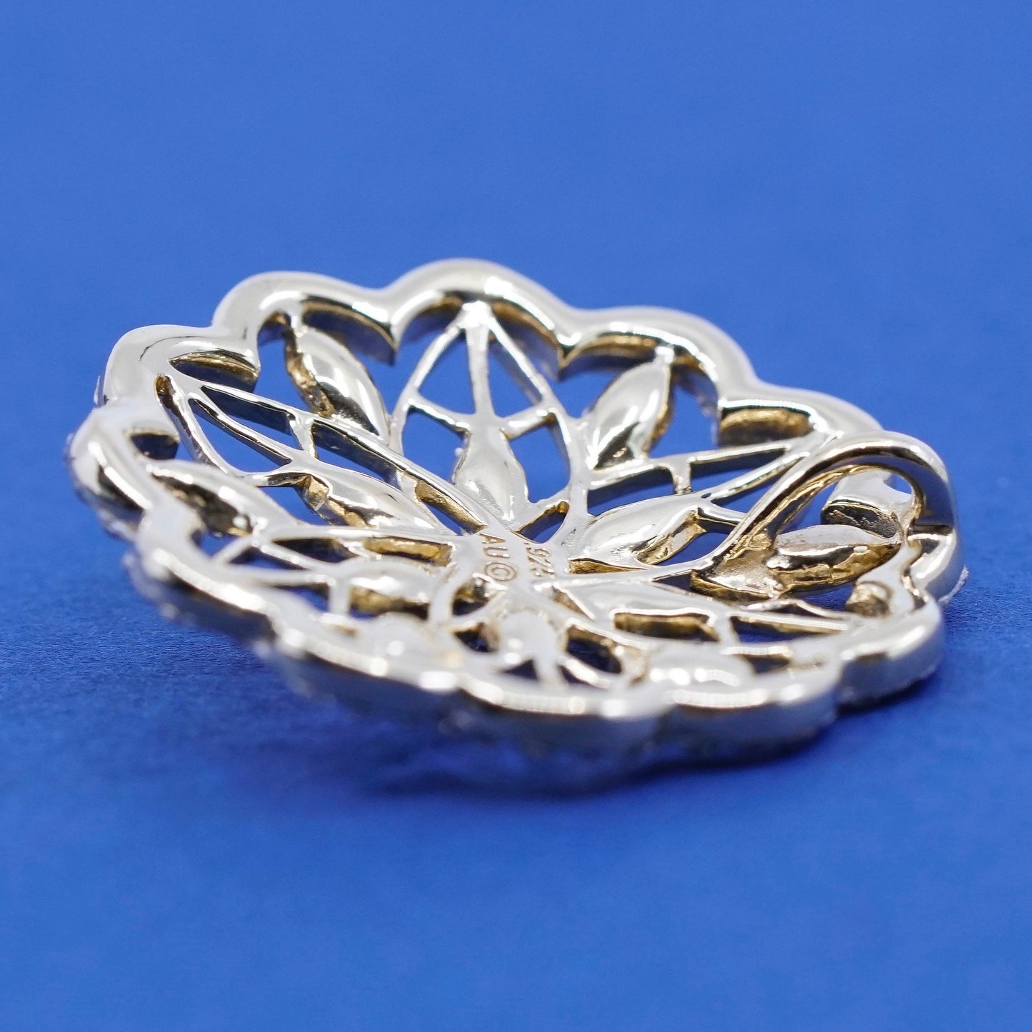 vermeil gold over Sterling silver 925 snowflake flower pendant w/ cluster Cz