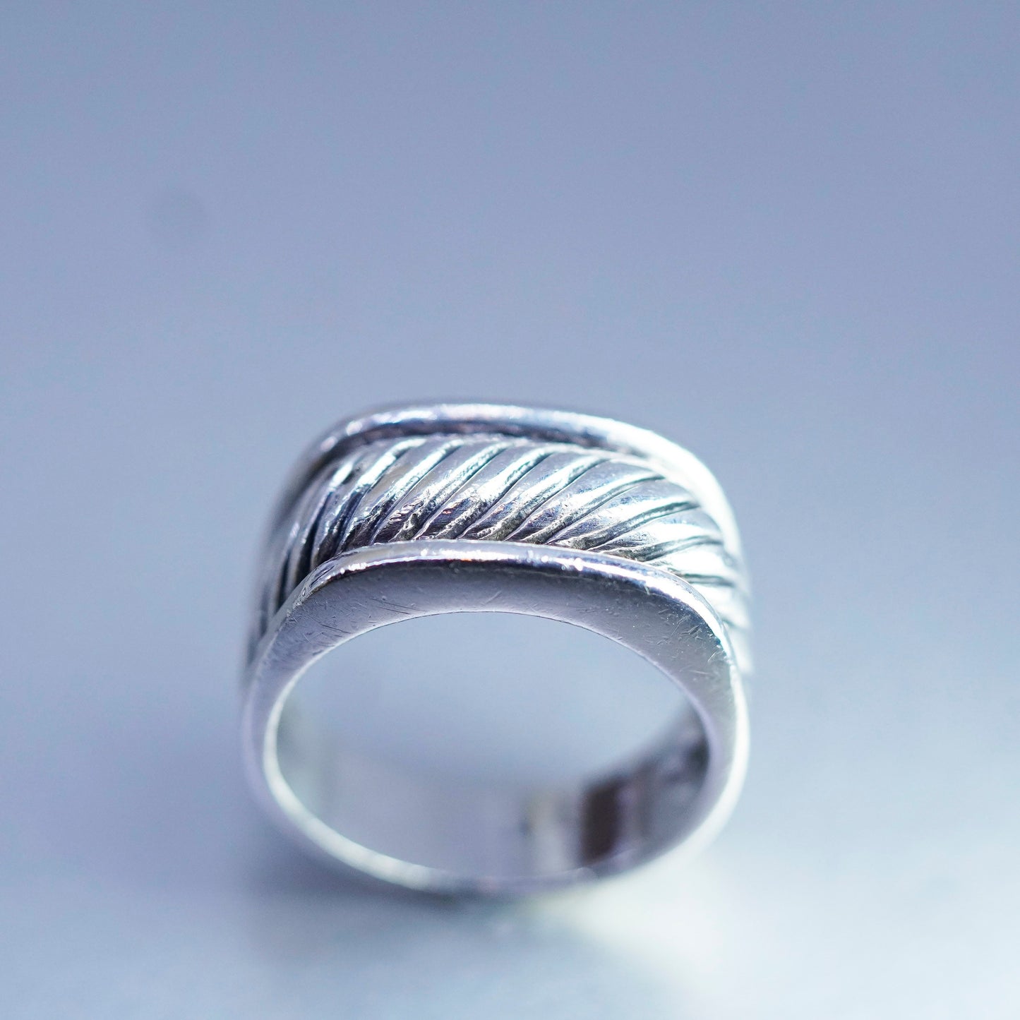 Size 8.5, vintage Sterling 925 silver handmade ring, modern ribbed band