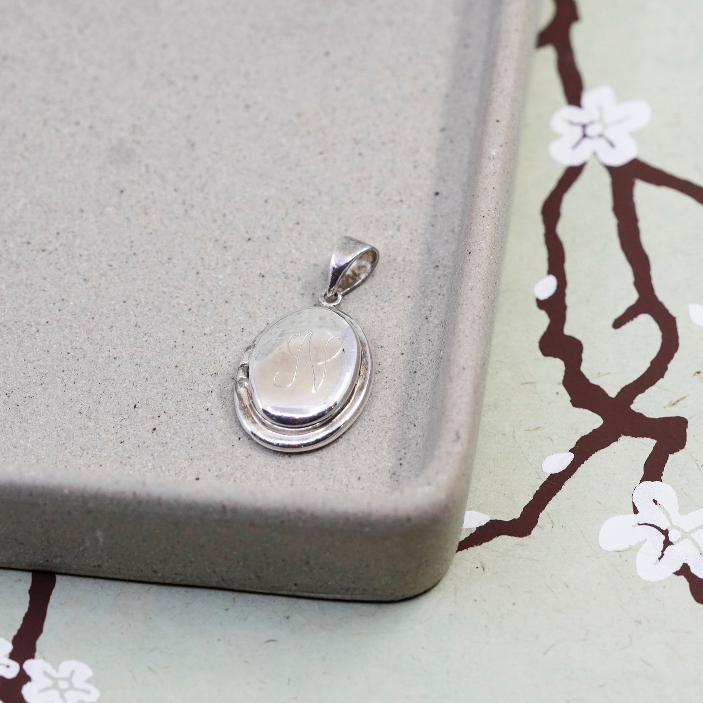 Vintage Sterling silver oval pendant, 925 handmade photo locket charm “N”