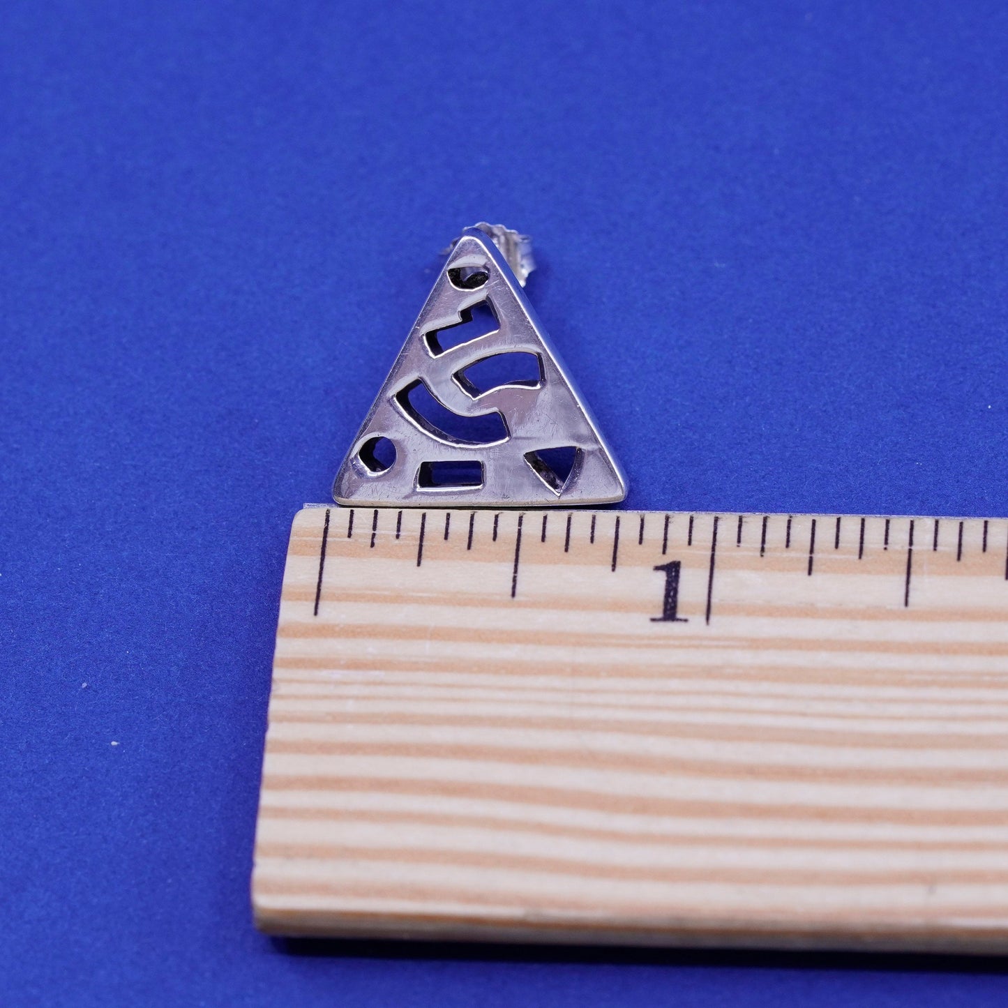 vintage Sterling silver handmade earrings, filigree 925 triangular studs