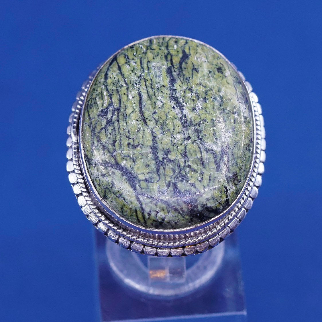 sz 4.75, vtg Sterling silver handmade ring, 925 Statement ring w/ green stone