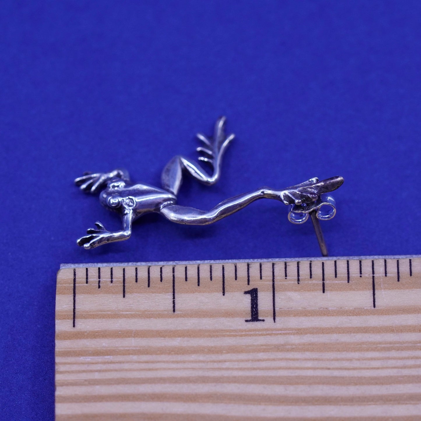 Vintage Southwestern Sterling silver handmade studs, 925 frog earrings