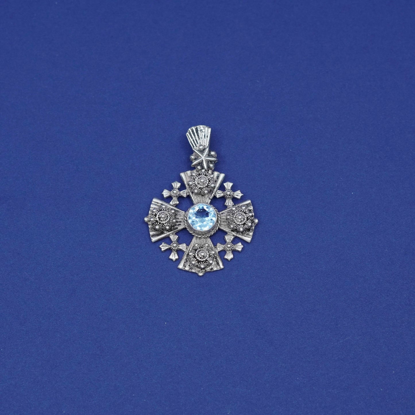Vtg 999 Sterling Silver Filigree Jerusalem Cross Pendant with topaz inlay