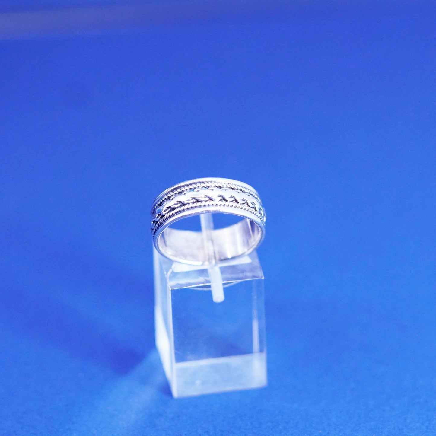 Size 8, vintage Sterling silver handmade band, 925 ribbed cable band