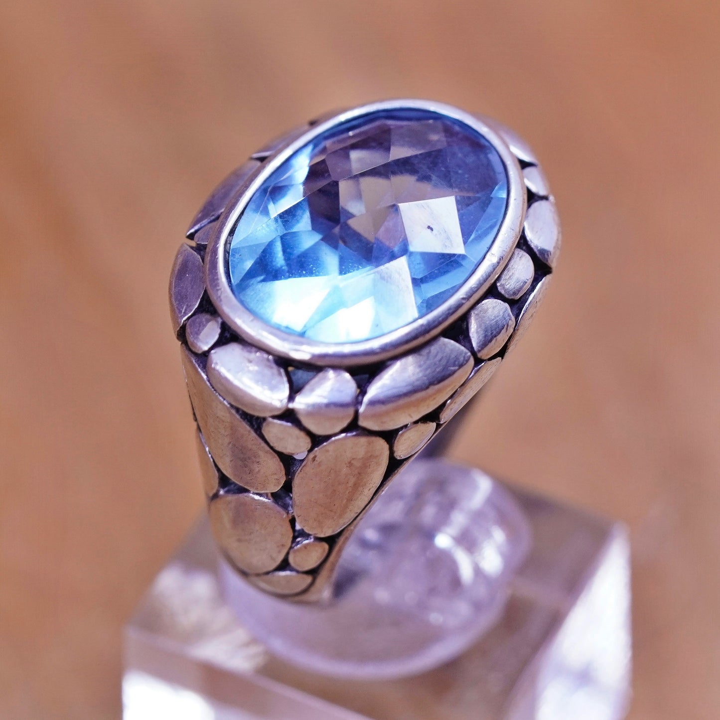 Size 7.5, vintage Sterling 925 silver handmade ring with oval topaz and pebble